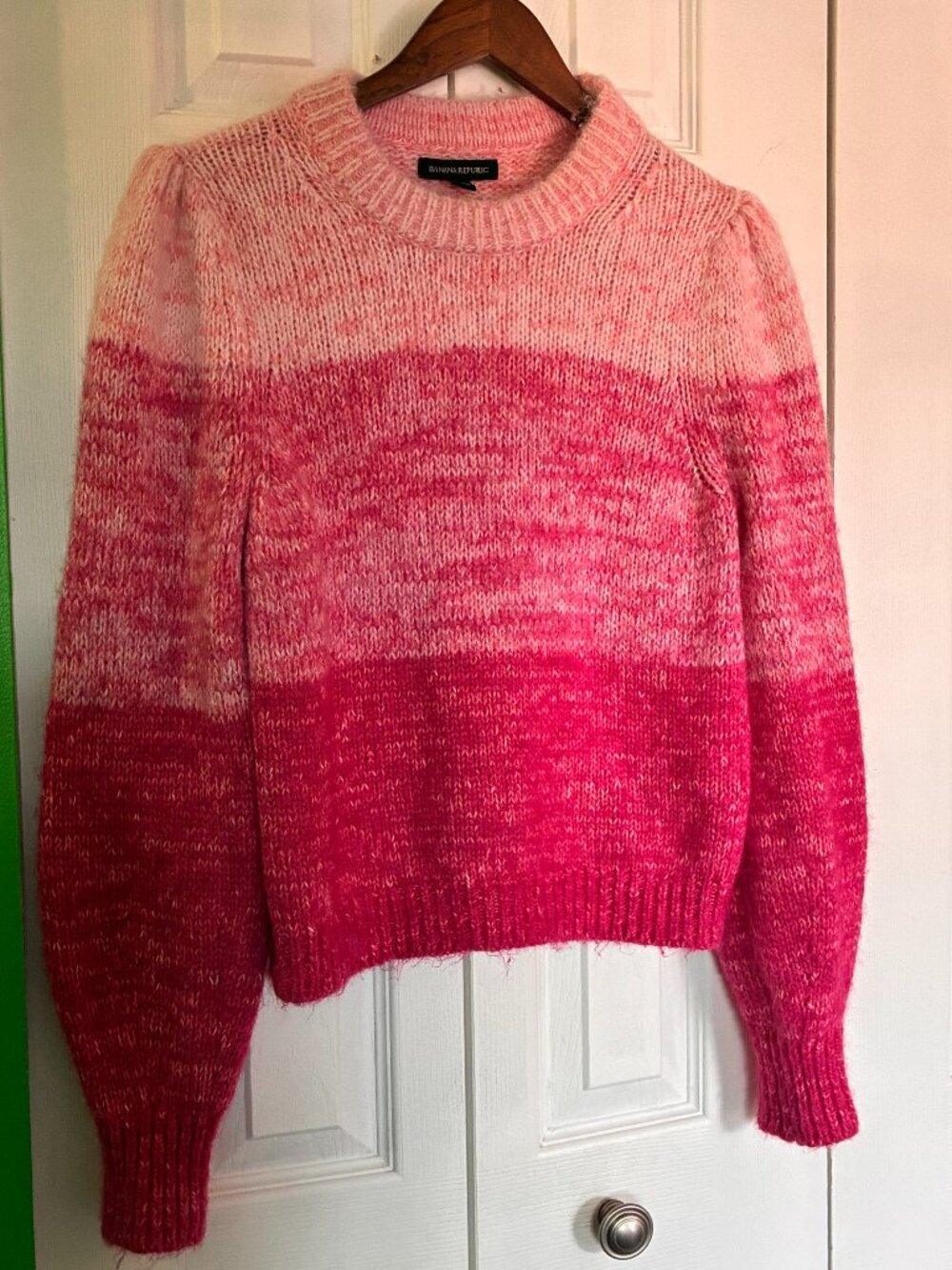 Banana Republic Rose Ombre Blended Knit Sweater M